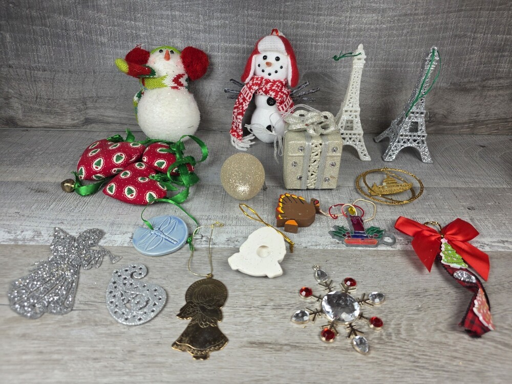 Snowman Eiffel Tower Snowflake Christmas Tree Ornaments Lot of 16 b245